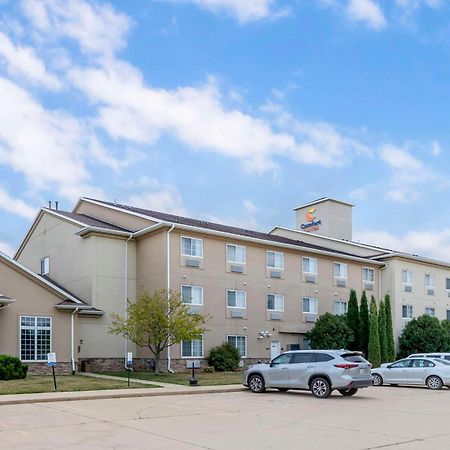 Comfort Suites Cedar Falls Exteriér fotografie