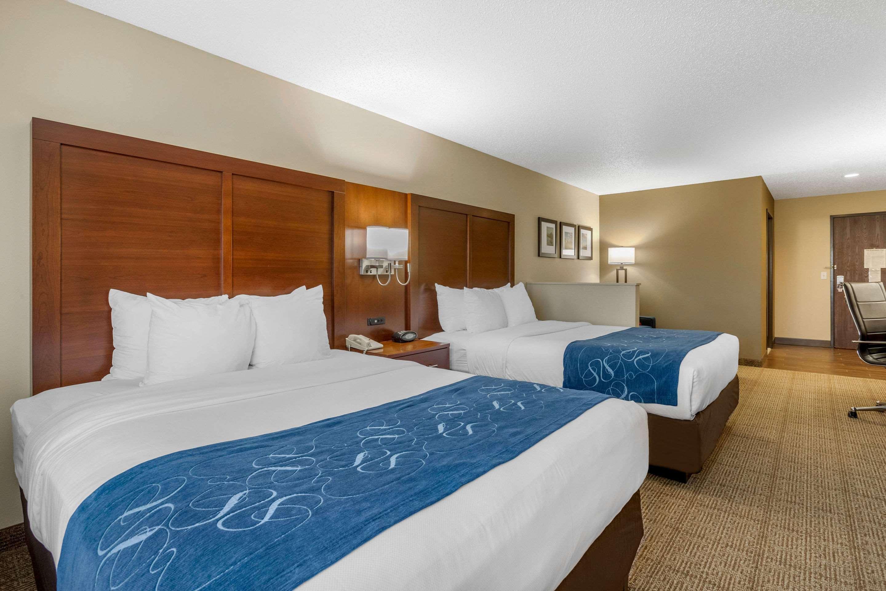 Comfort Suites Cedar Falls Exteriér fotografie