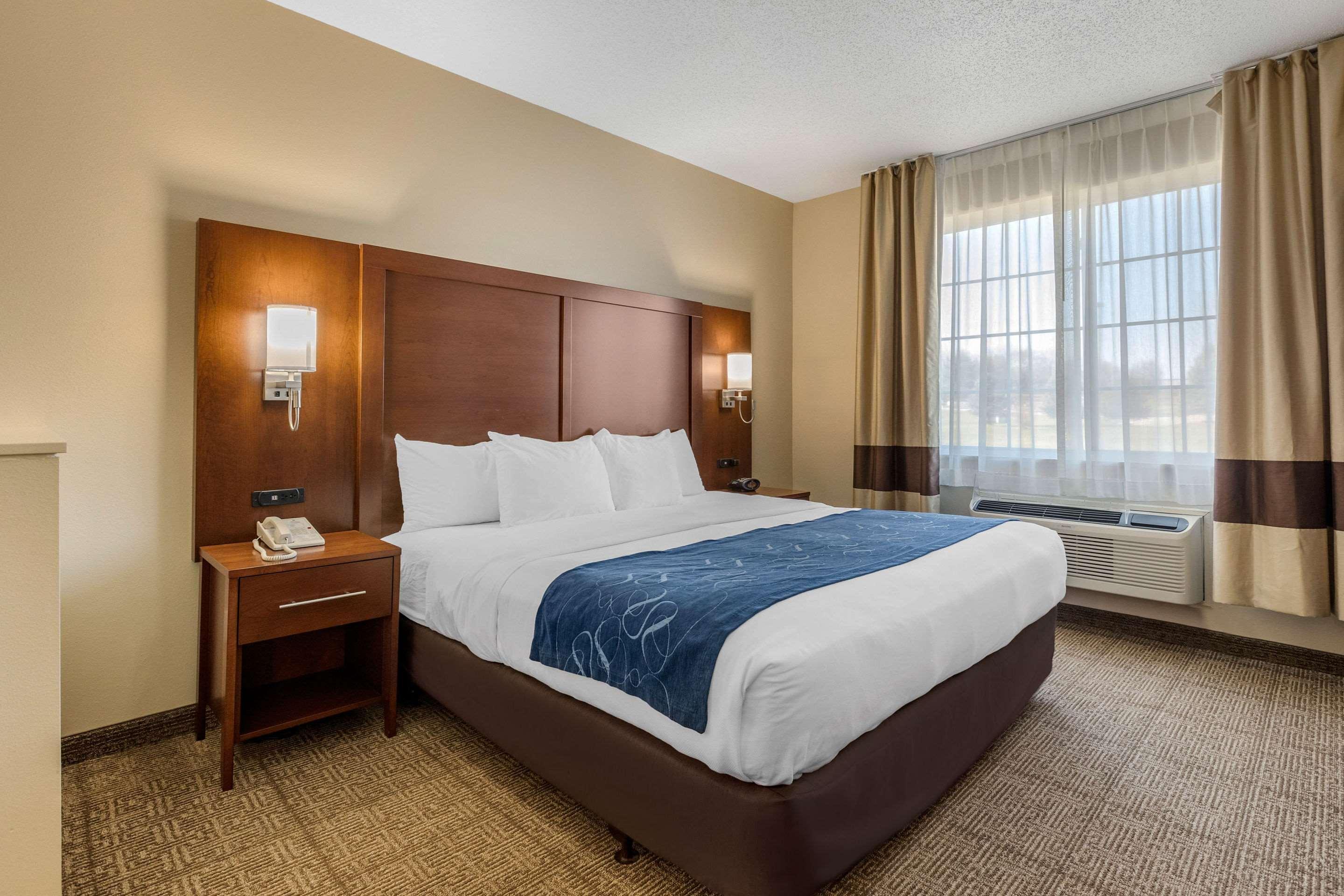 Comfort Suites Cedar Falls Exteriér fotografie
