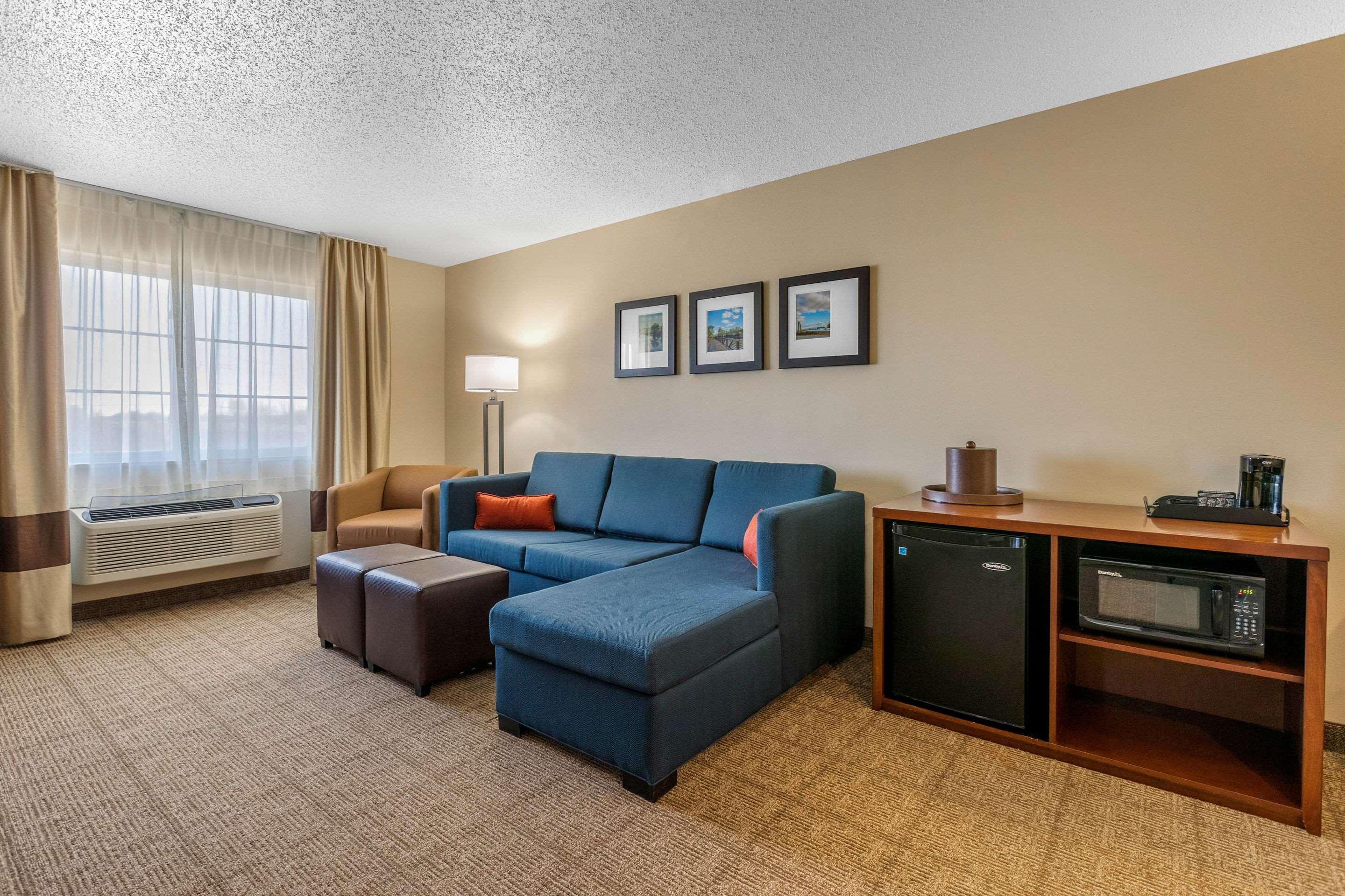 Comfort Suites Cedar Falls Exteriér fotografie