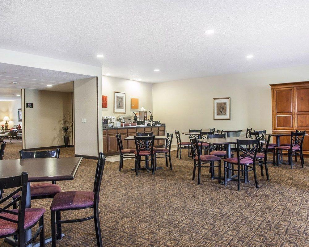 Comfort Suites Cedar Falls Exteriér fotografie