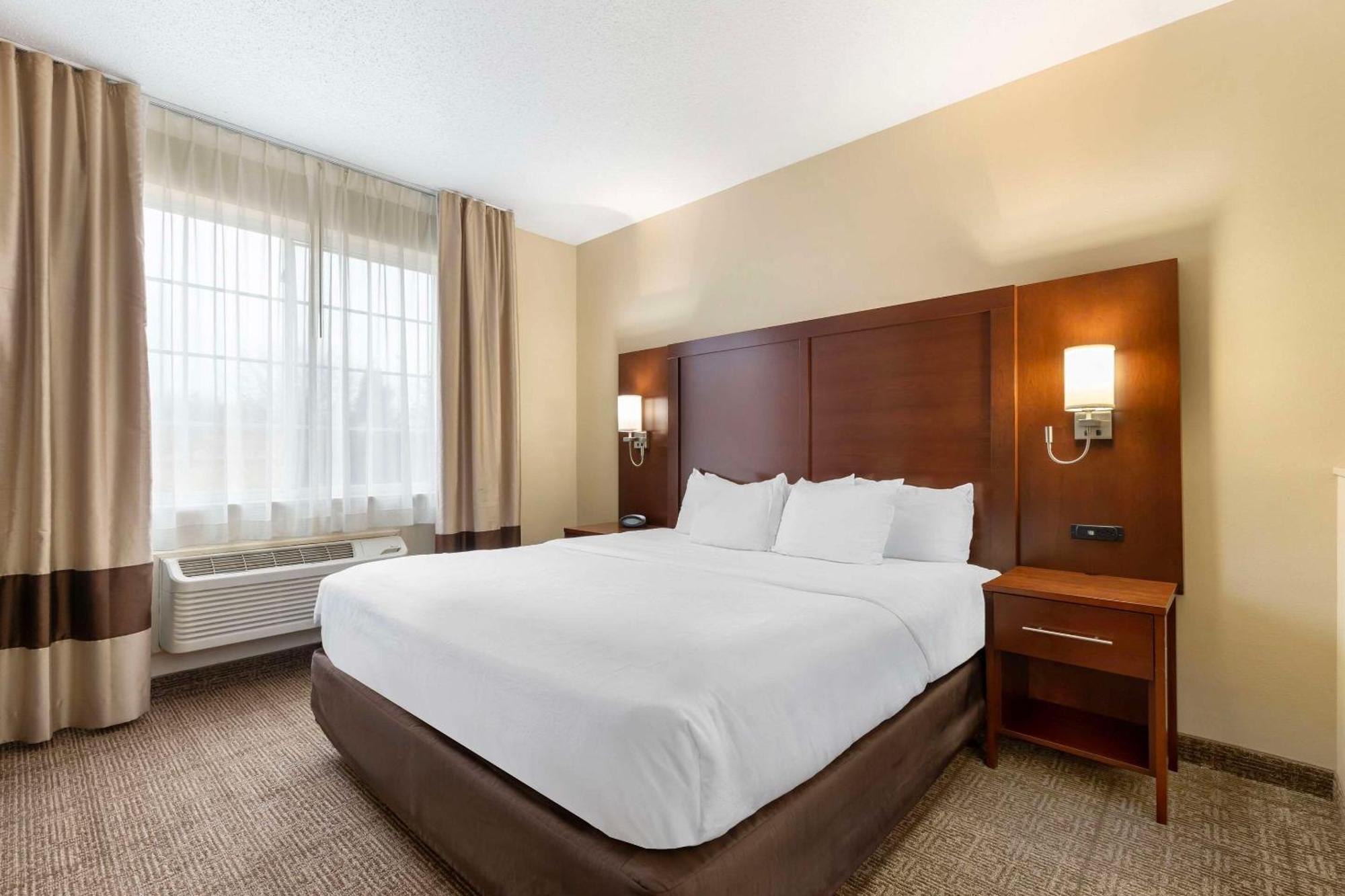 Comfort Suites Cedar Falls Exteriér fotografie
