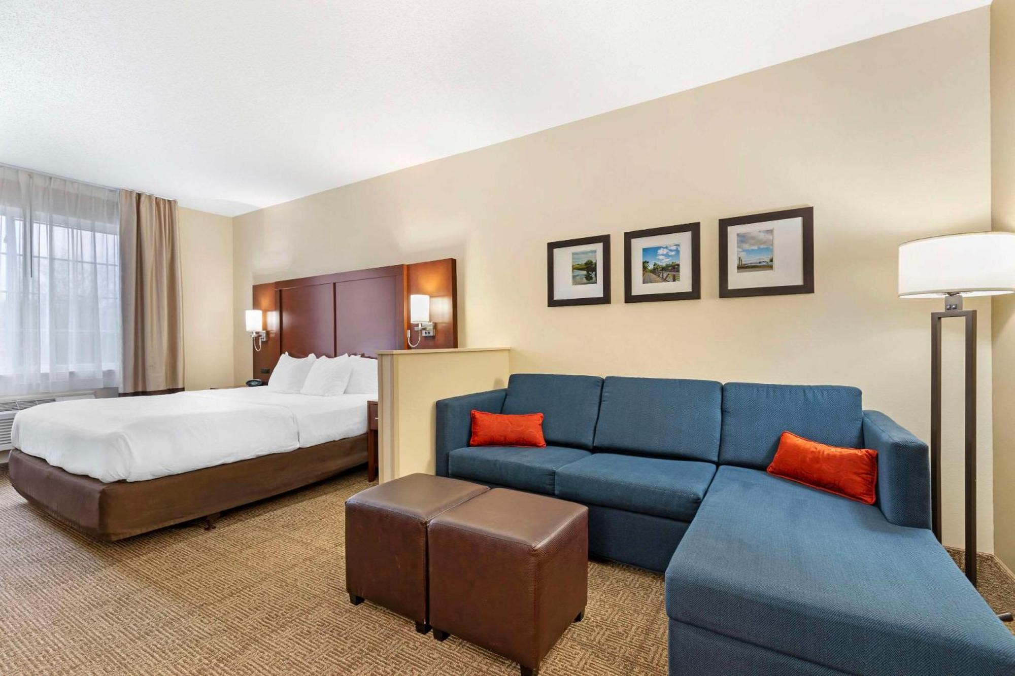 Comfort Suites Cedar Falls Exteriér fotografie